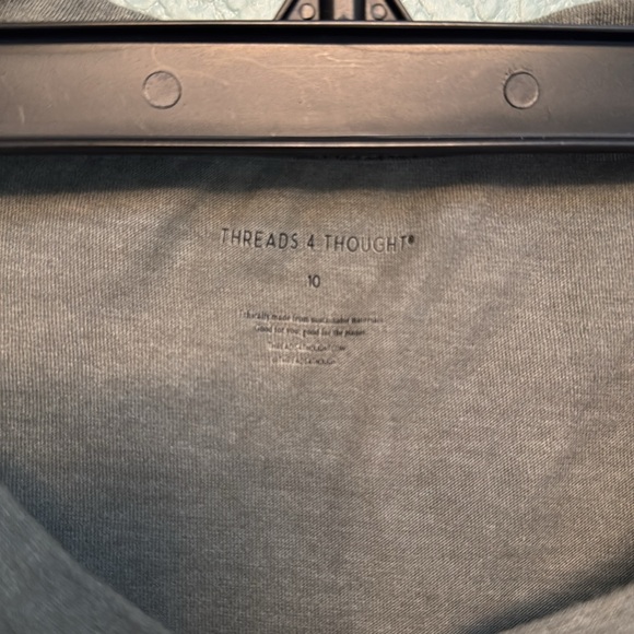 Threads 4 thought: Tessa Feather Rib Long Sleeve, size 10 dark green - Picture 3 of 3